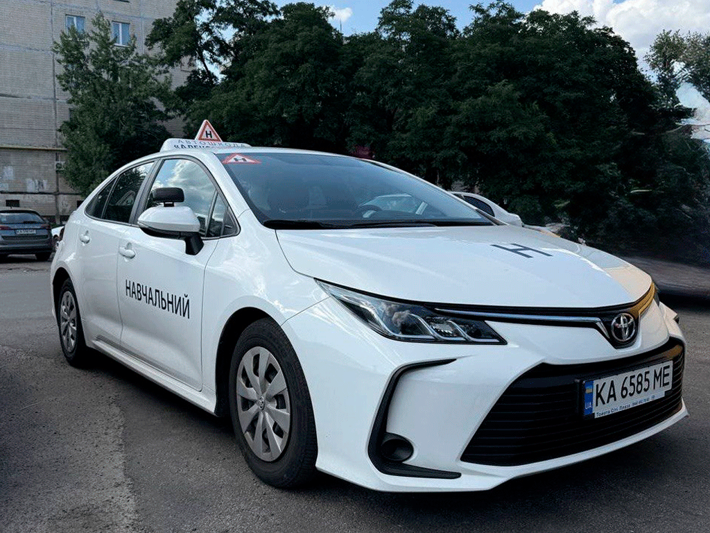 Автошкола на Троєщині